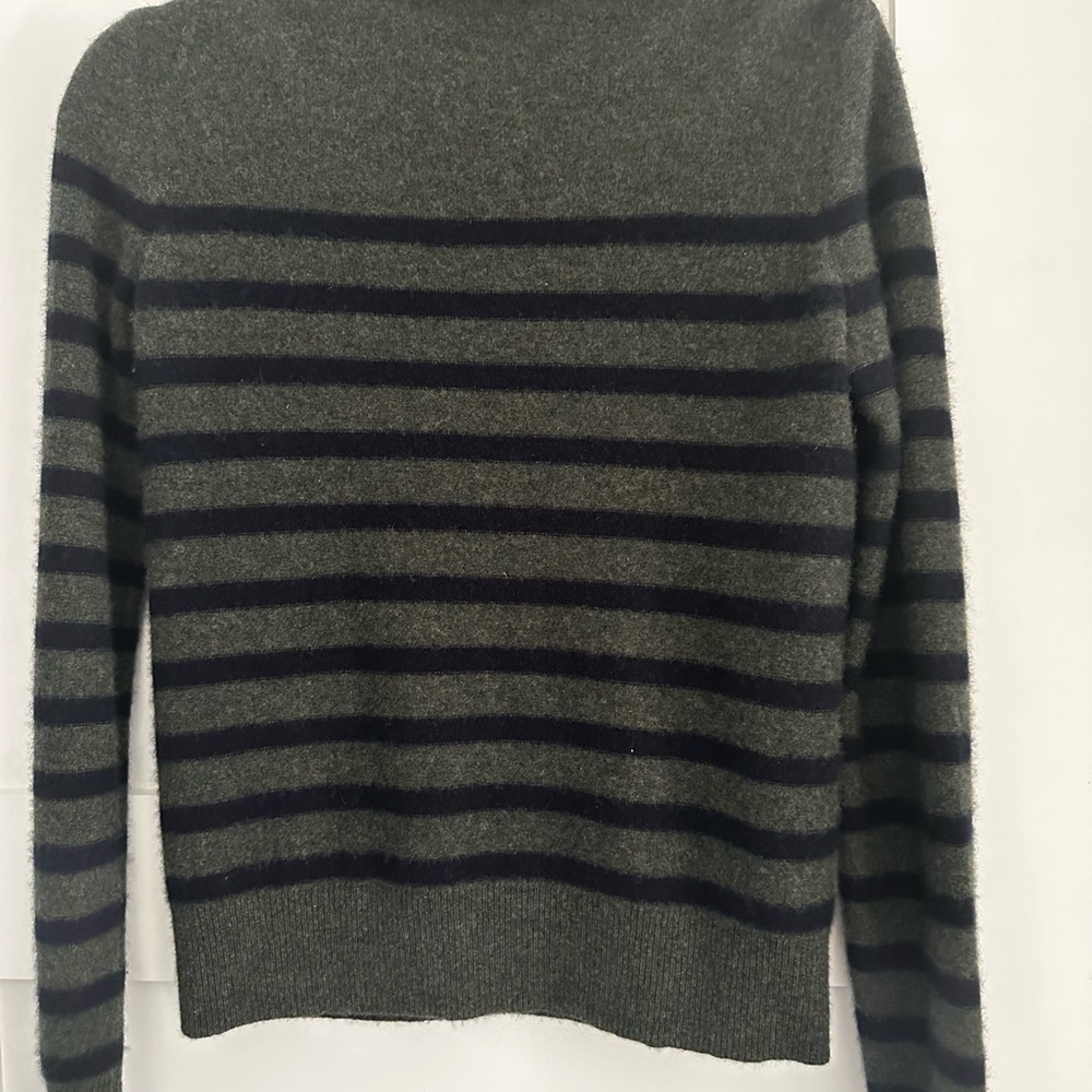 Vince dark green cashmere striped sweater mock neck size small